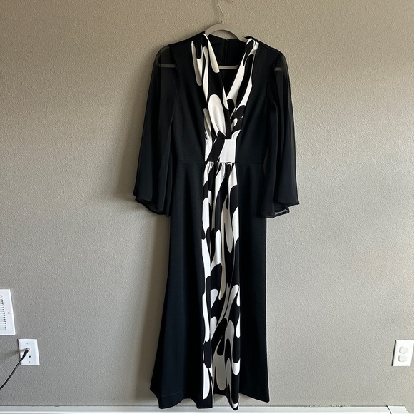 Vintage Montgomery Ward Retro Black and White Women's Maxi Dress - Picture 1 of 11